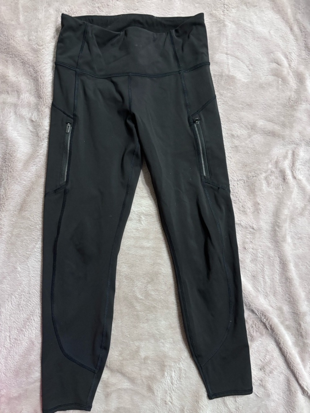 Athleta Black Rainier 7/8 Tight Leggings